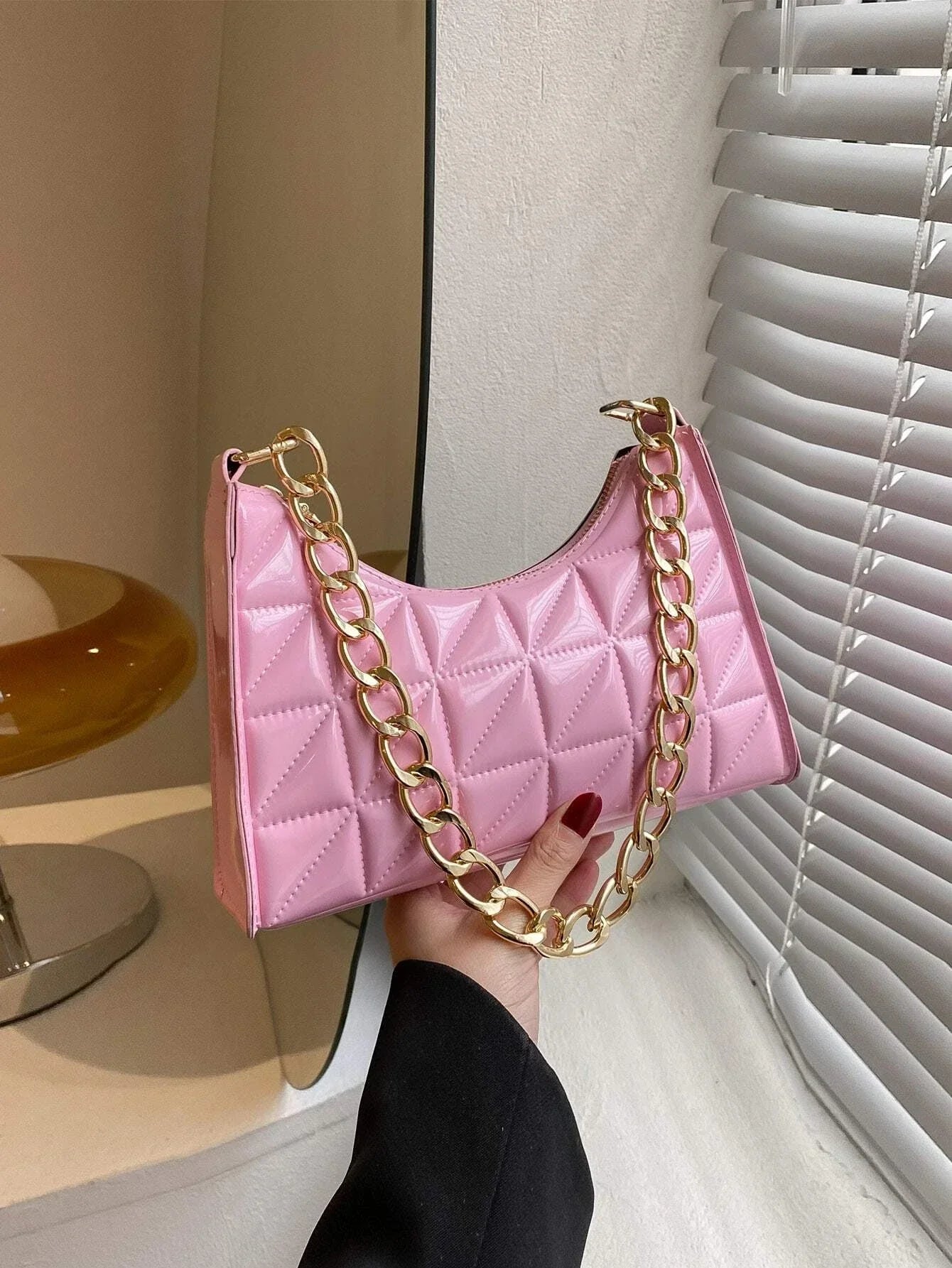 Quilted Detail Chain Bag