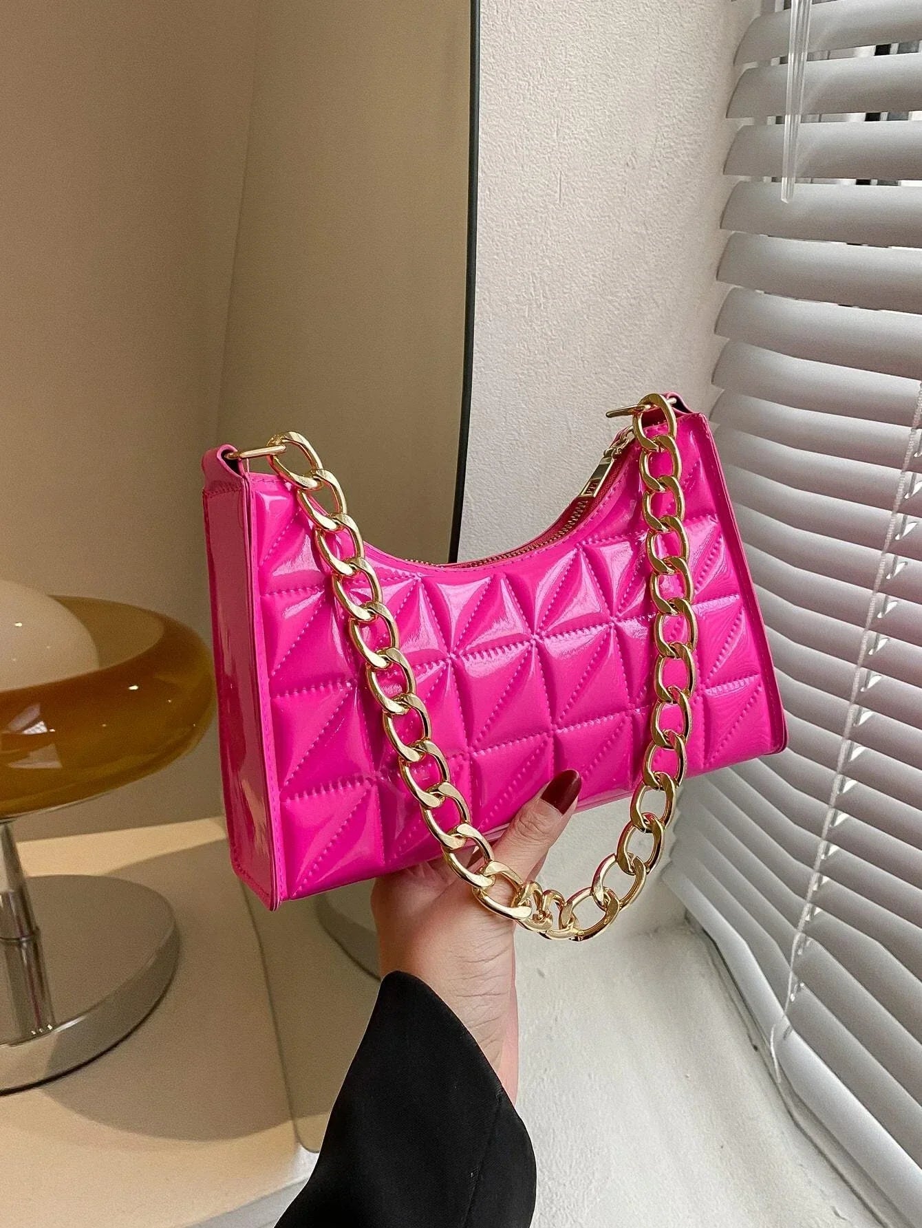 Quilted Detail Chain Bag