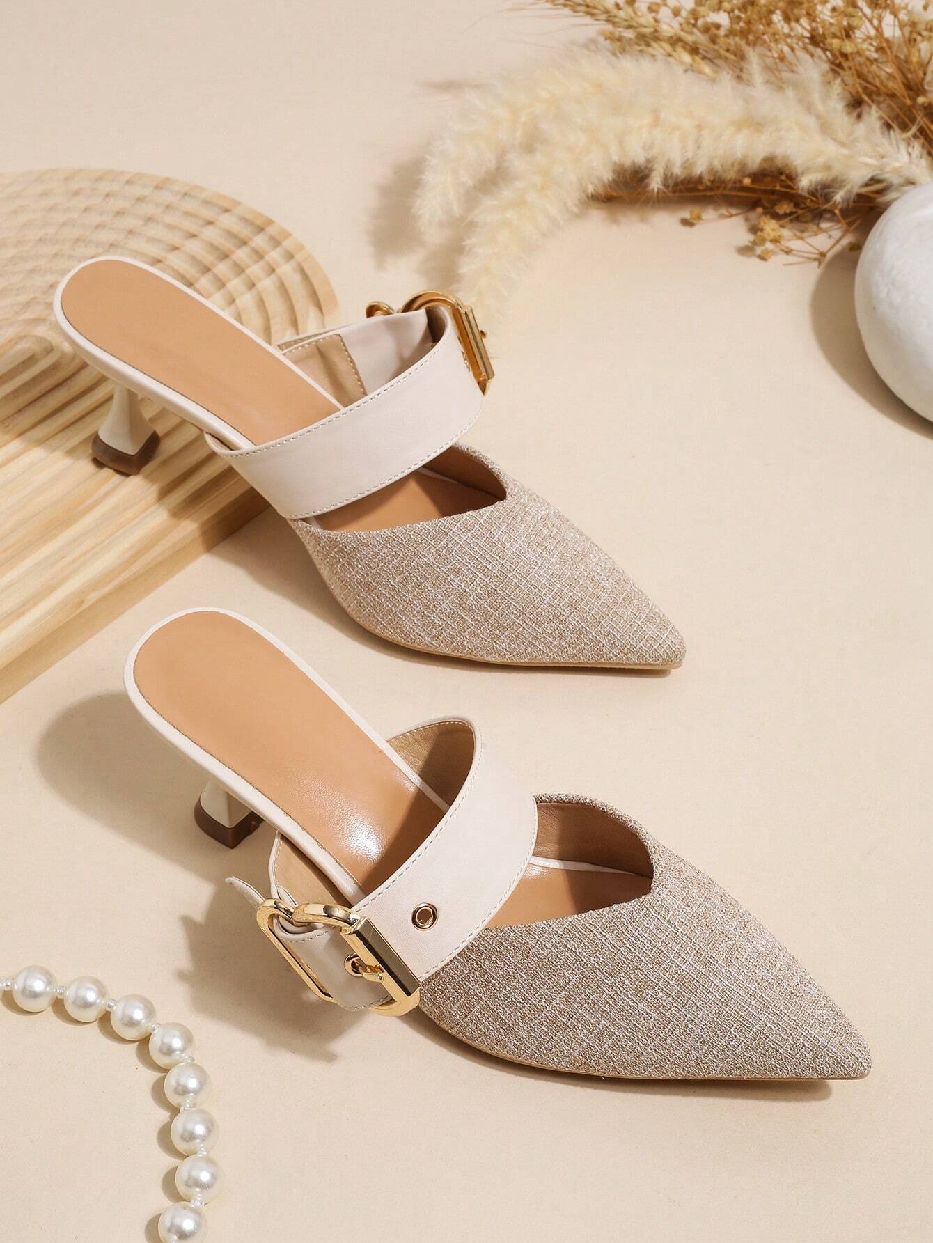 Women Buckle Decor Pyramid Heeled Mule Pumps