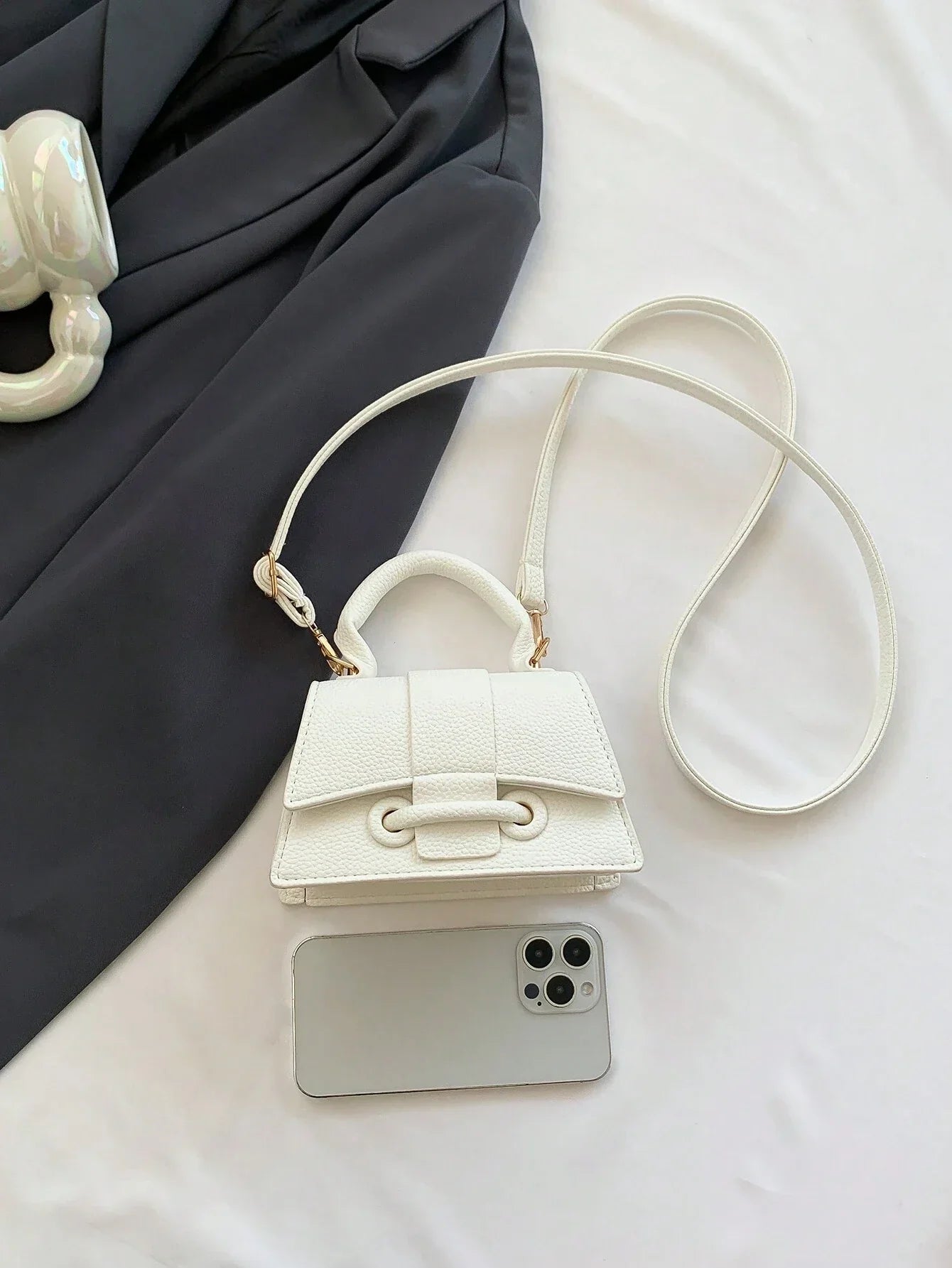 1pc Mini Solid Color Pu Flip Cover Magnetic Closure Top Single Handle Shoulder Strap Adjustable, Fashionable & Versatile Handbag