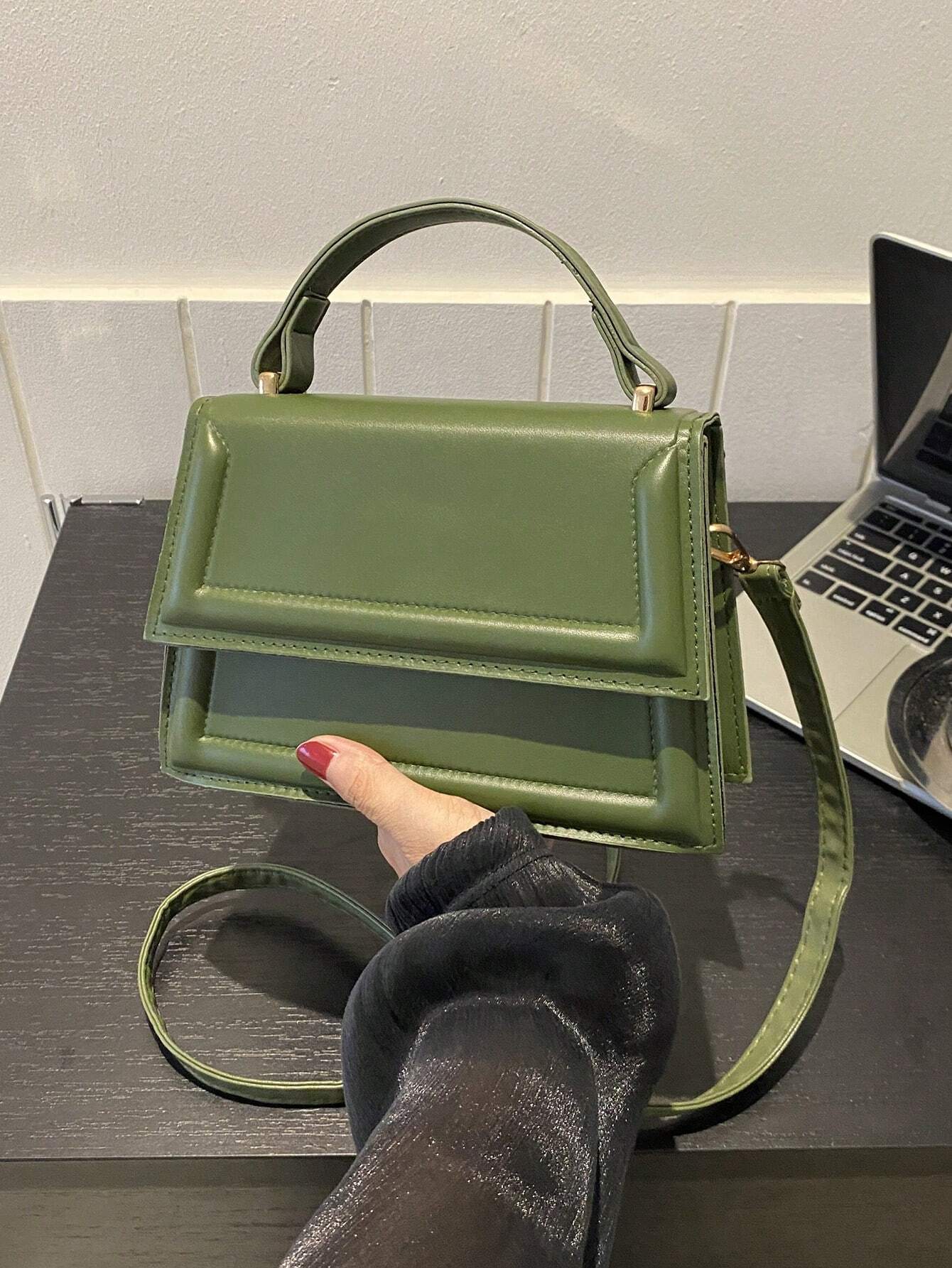 Fashionable Solid Color Flap Mini Handbag