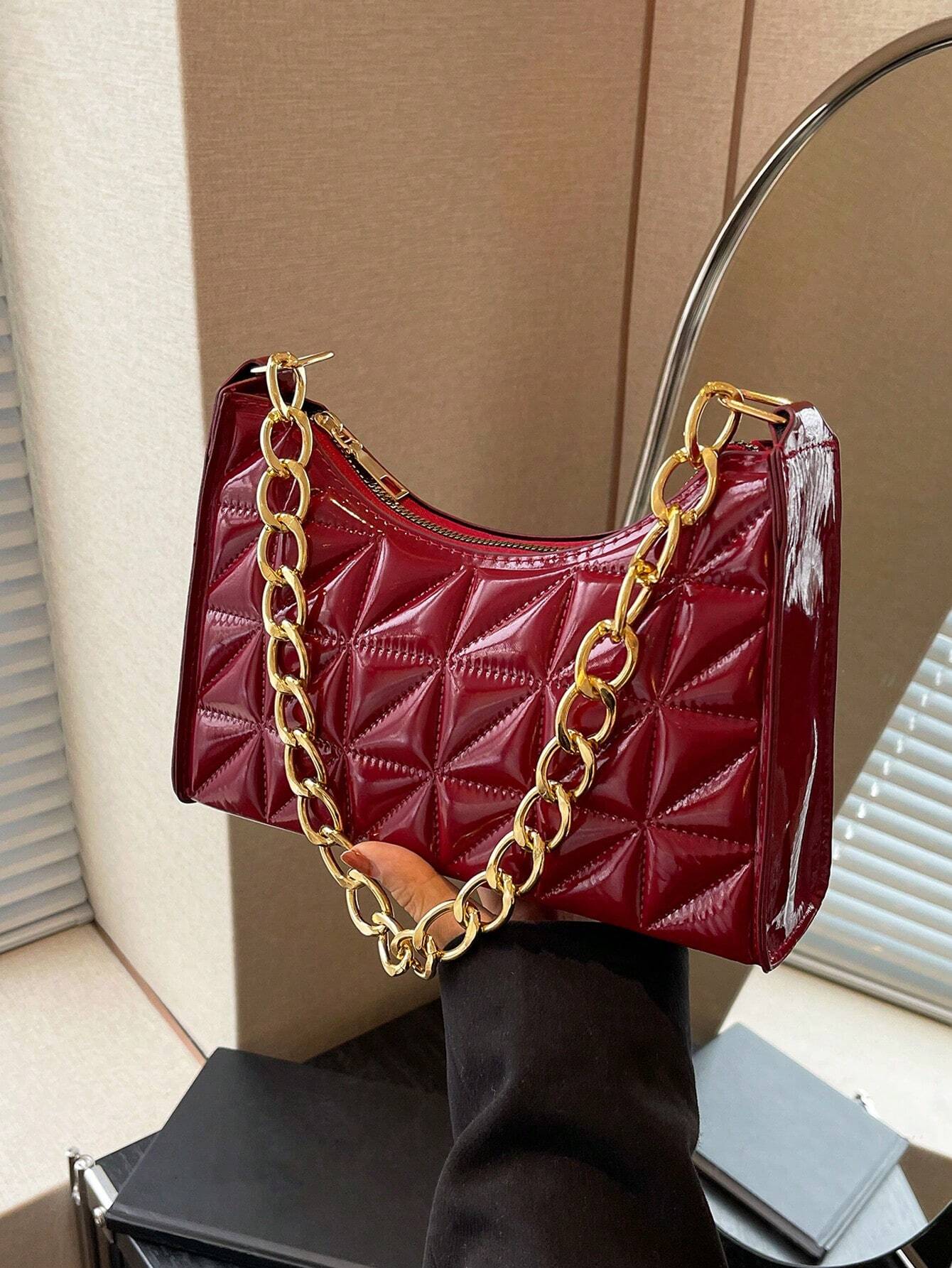 Quilted Detail Chain Bag