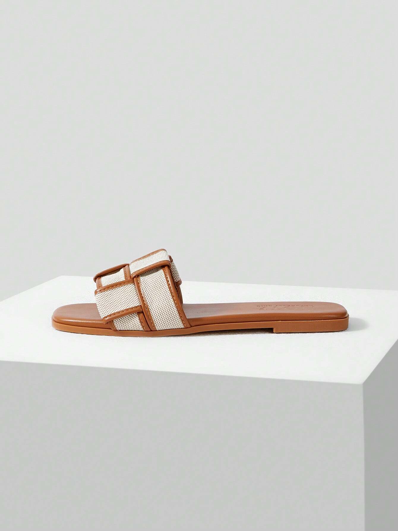 MOTF PREMIUM WOVEN DESIGN SQUARE TOE FLAT SANDALS