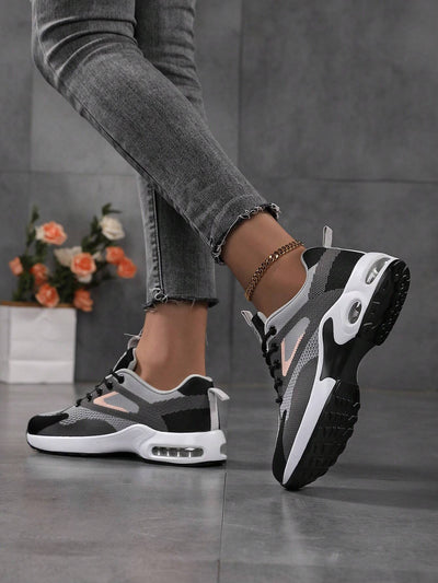 Breathable Mesh Light Comfortable Running Shoes With Soft Sole