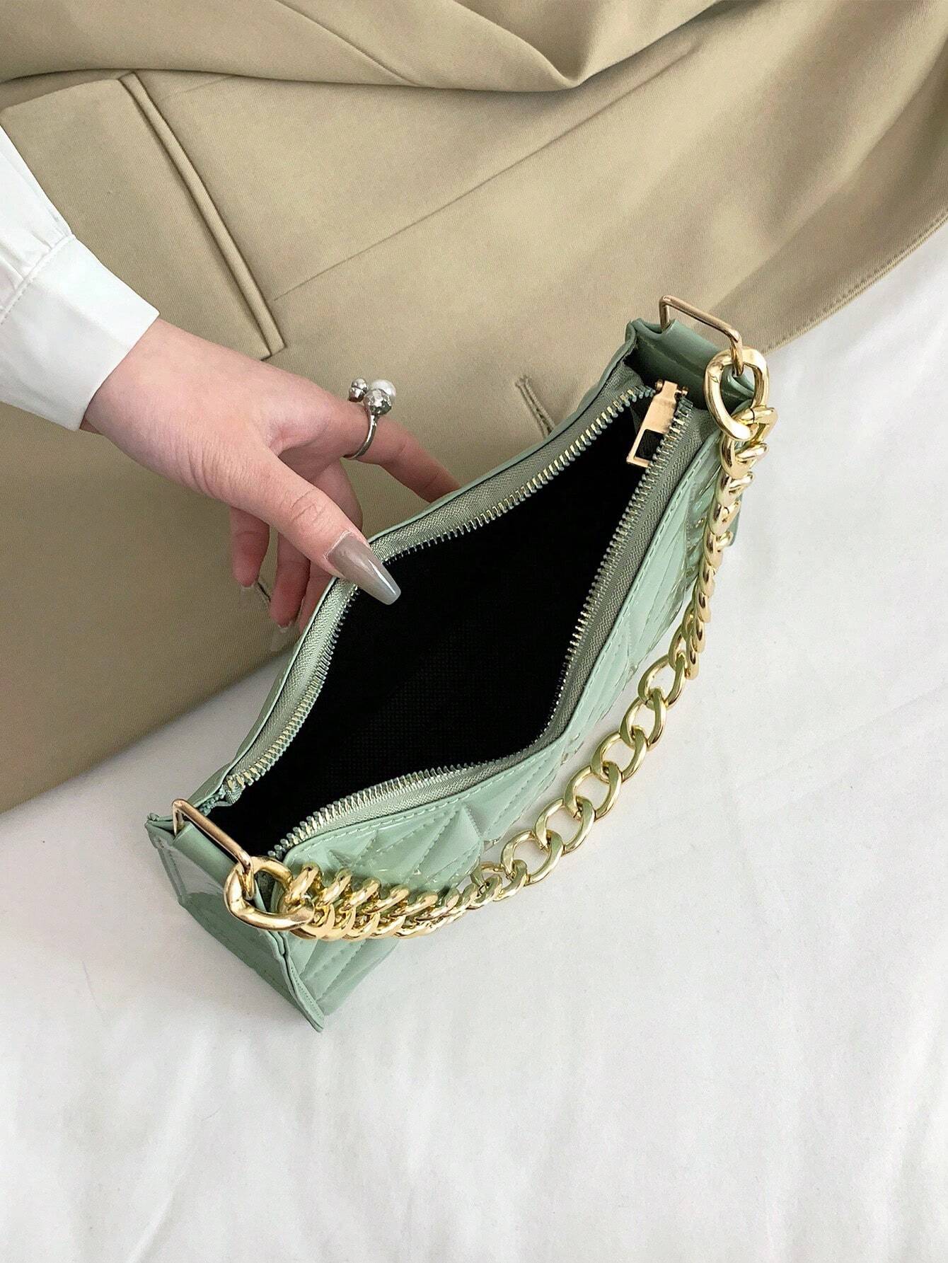 Quilted Detail Chain Bag