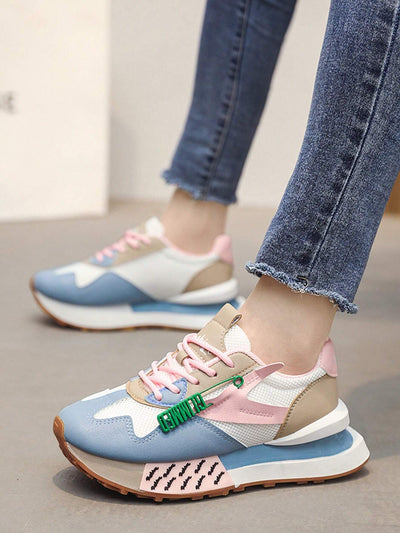 Women's Breathable Lightweight Fashionable Thick-Soled Casual Sports Shoes