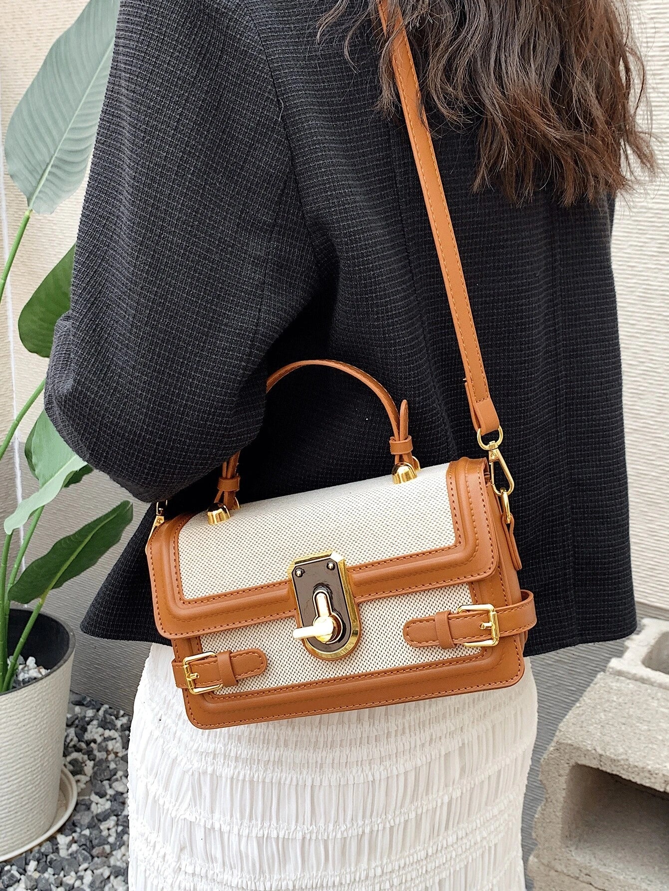Fashionable,Minimalist,Casual,Small Square Bag Buckle Decor