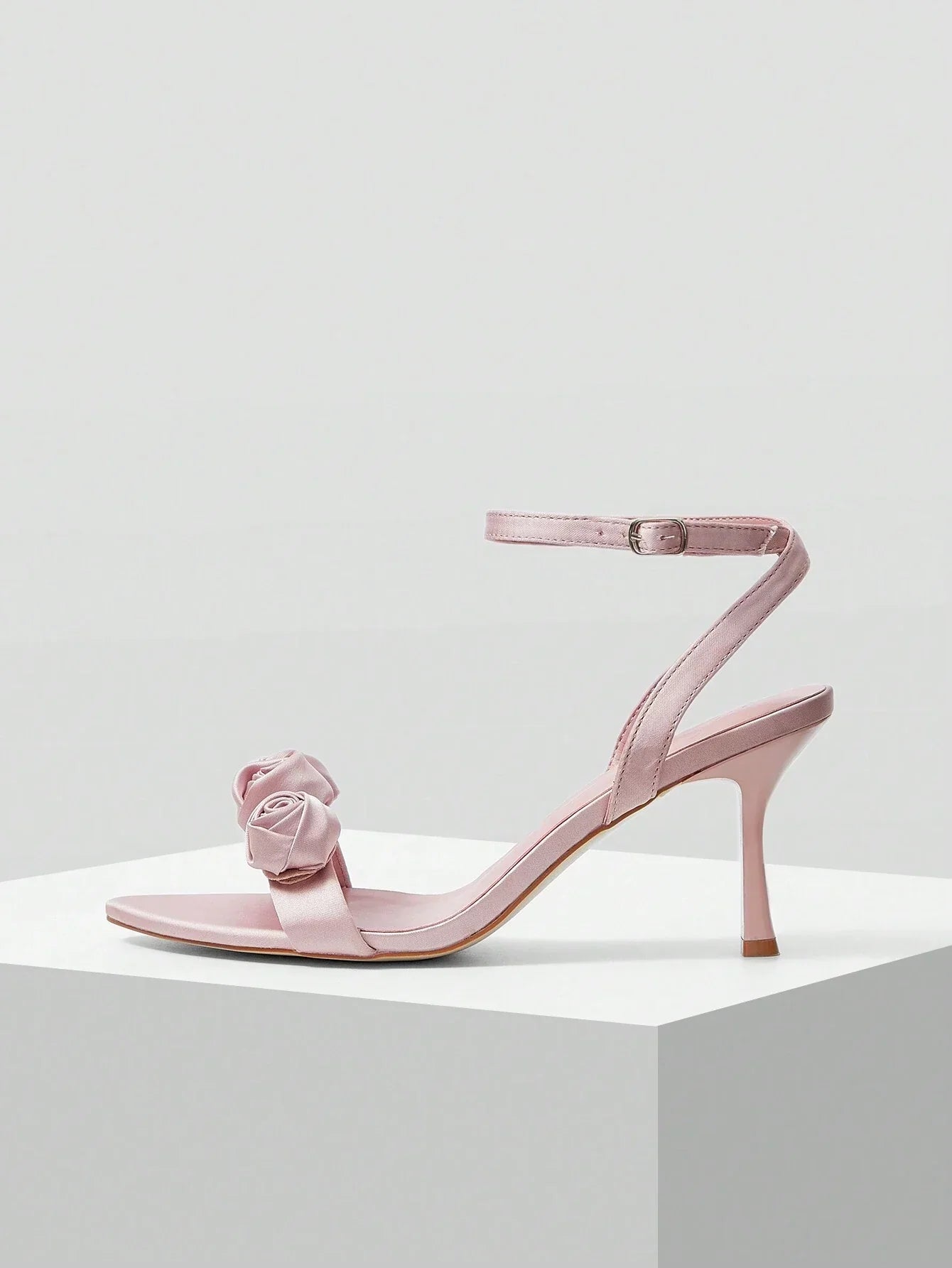 MOTF PREMIUM WOMEN'S POINTED TOE FLORAL HIGH HEEL SANDALS