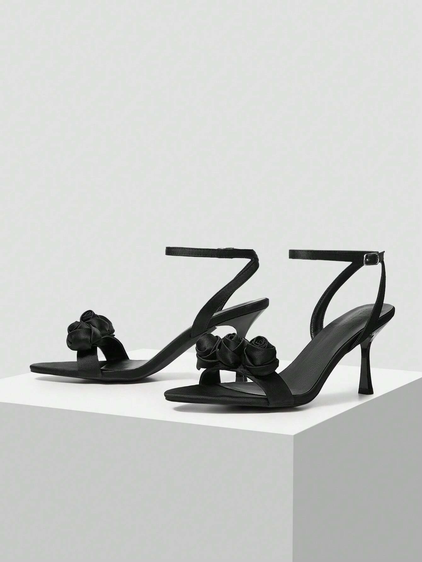 MOTF PREMIUM WOMEN'S POINTED TOE FLORAL HIGH HEEL SANDALS