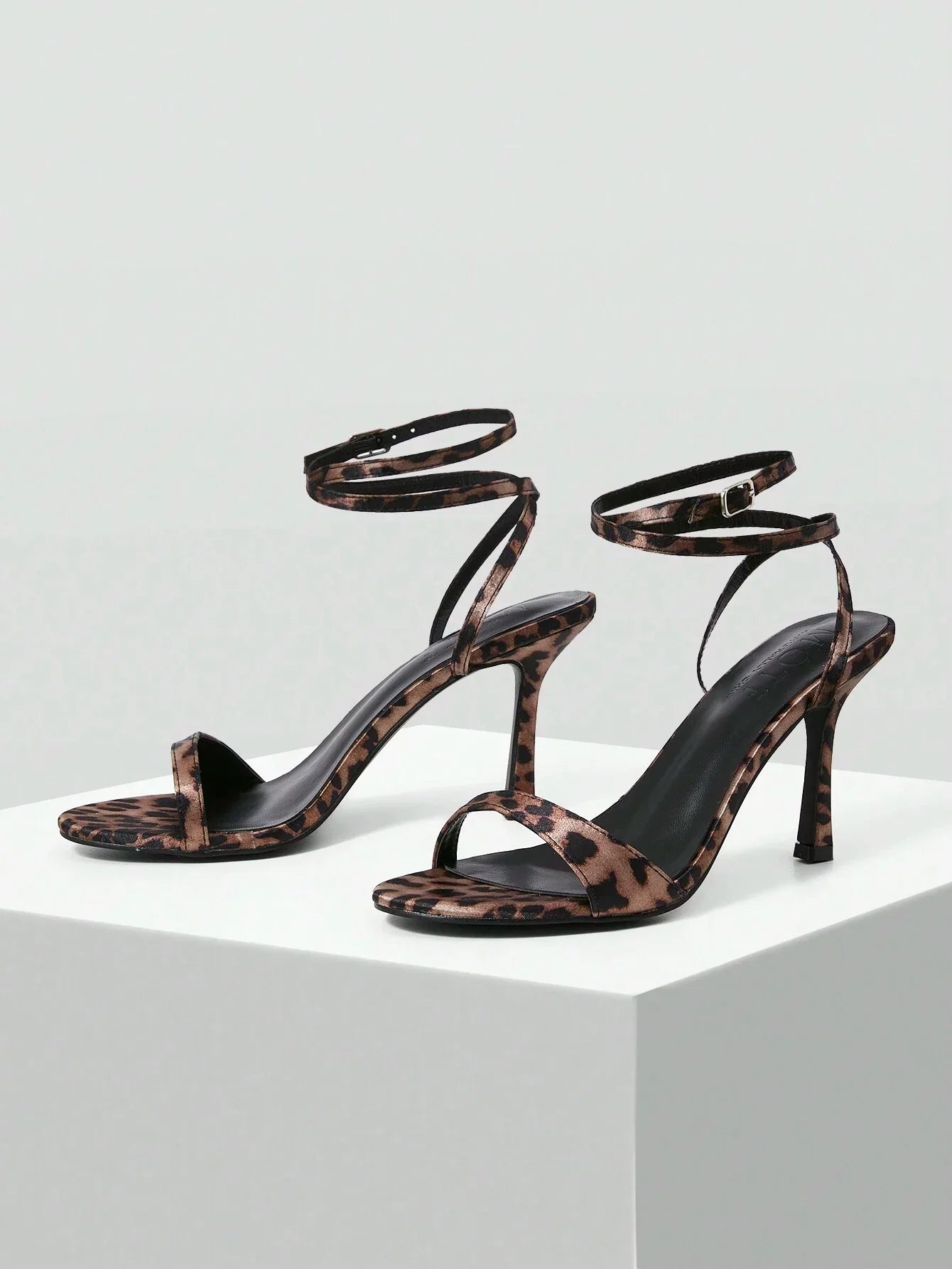 MOTF PREMIUM WOMEN'S ELEGANT PARTY ANKLE STRAP SANDALS