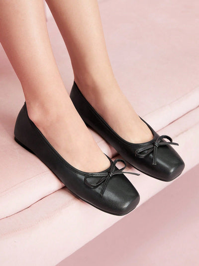 Styleloop Women's Casual Round Toe Flat Shoes