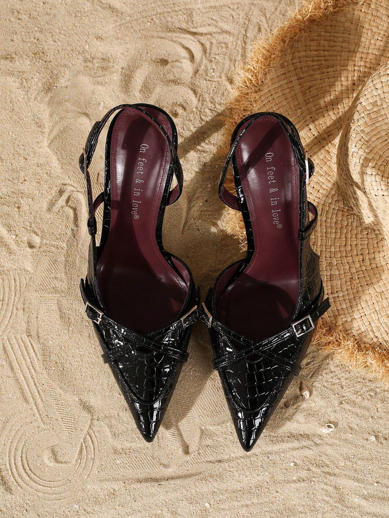 Women's Elegant Crisscross Strap Pointed Toe V-Cut Buckle High Heel Pumps