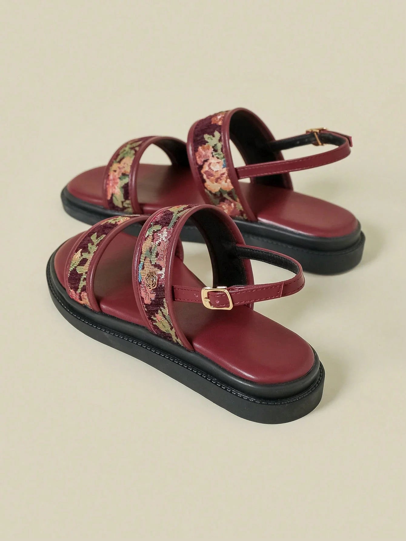 Women's Thick-Sole Strap Buckle Sandals