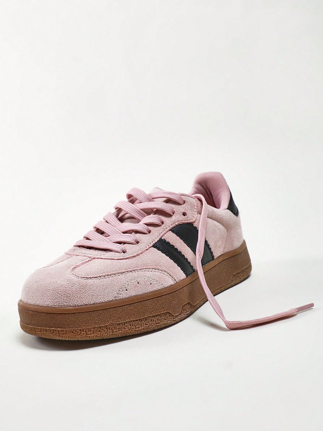 Women's 2 Stipes Gum Sole Sneakers