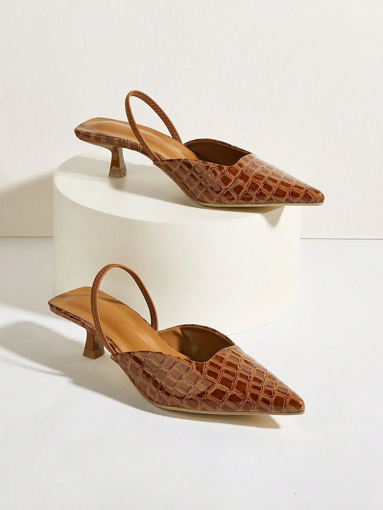 Women's Unique Cut-Out Slingback Heel Flats