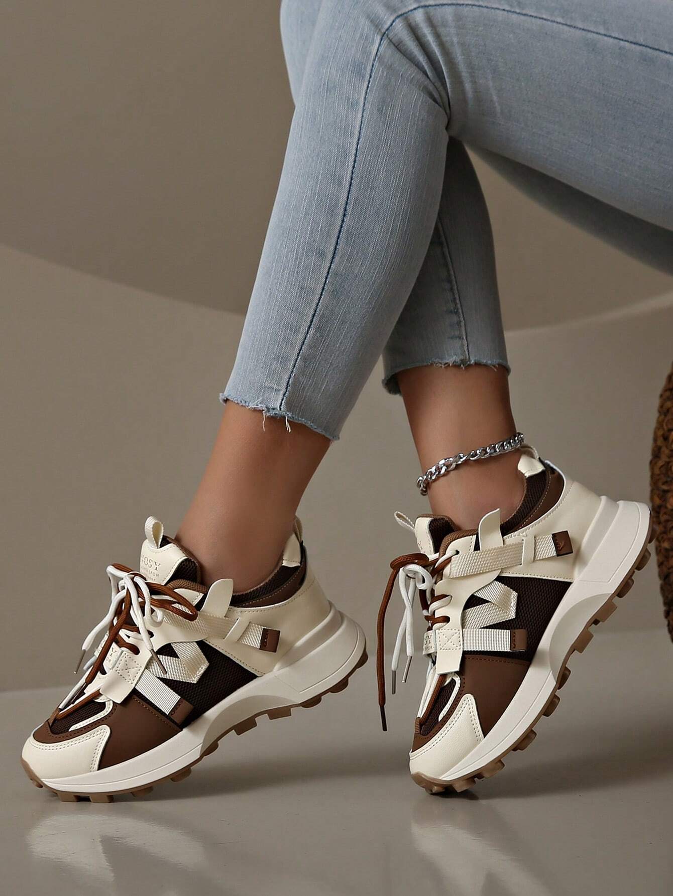 Breathable Mesh Contrast Platform Shoes