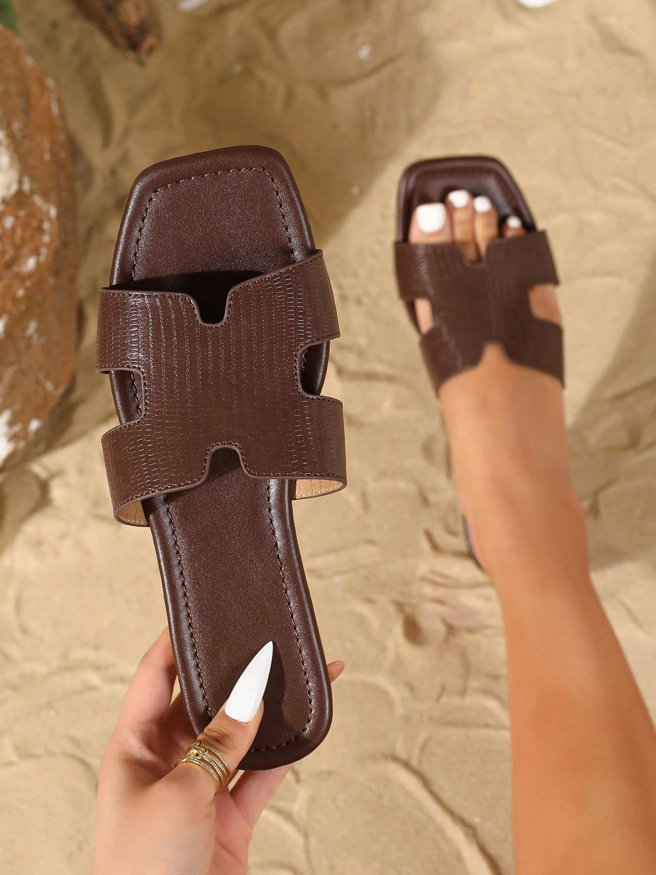 Women Square Toe Flat Sandals
