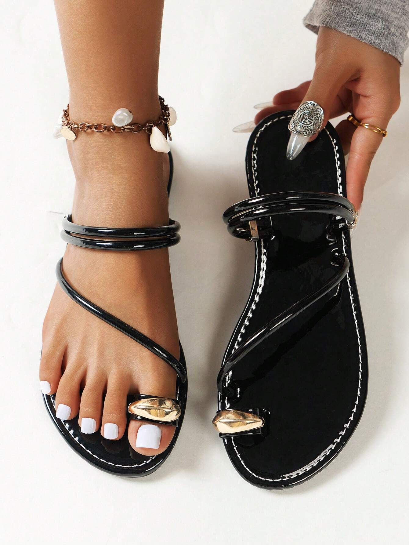 Black Double Wearing Women's Summer Slippers