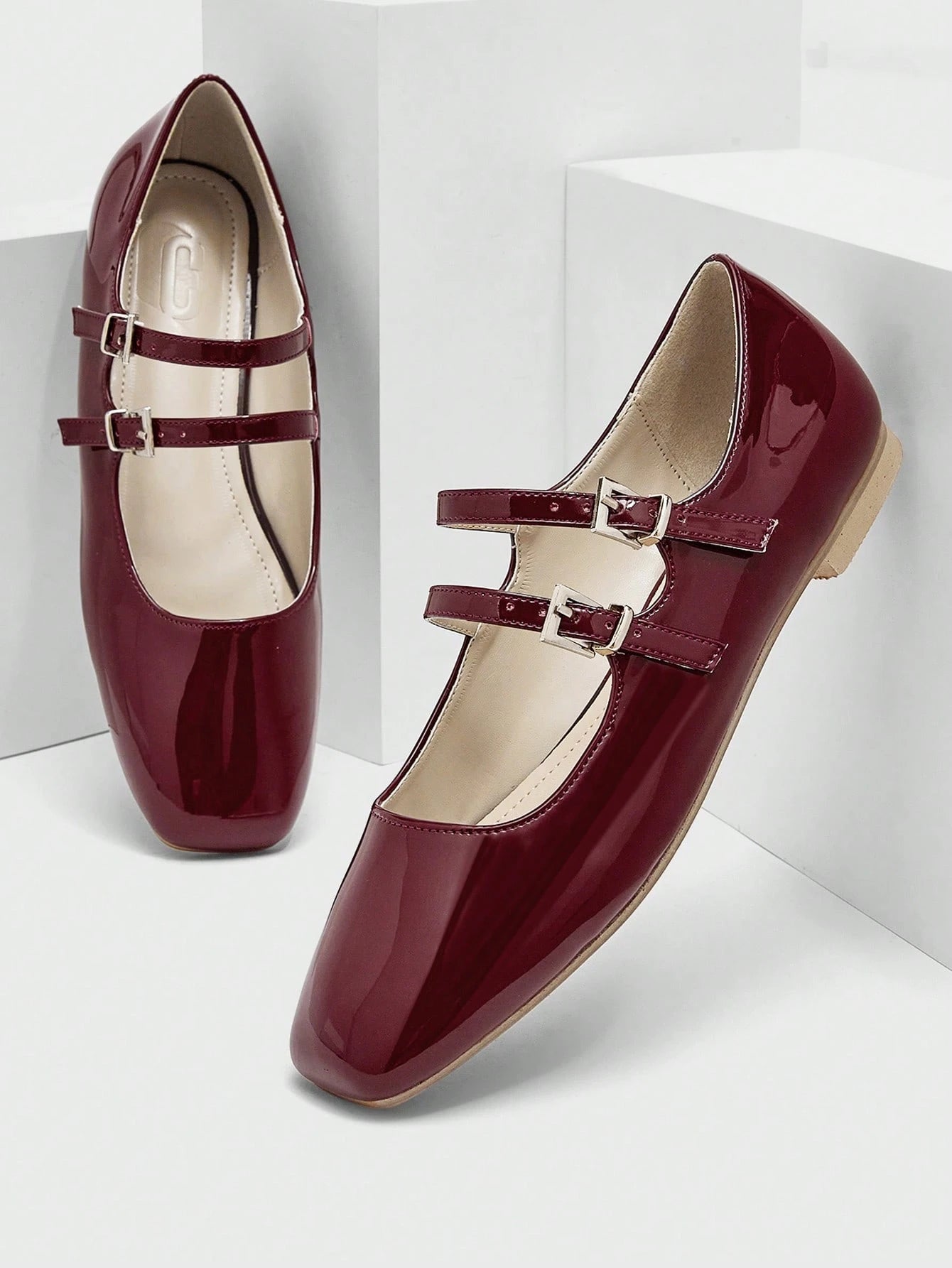DOLLMOD Women's Double Buckle Design Casual Fashion Flat Loafers