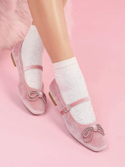 Elegant Women's Flat Shoes