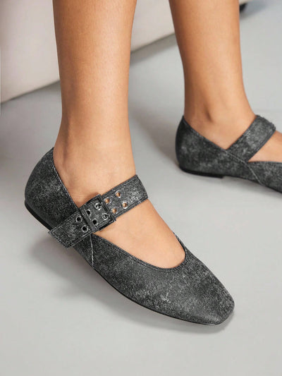 Elegant Women's Flat Shoes