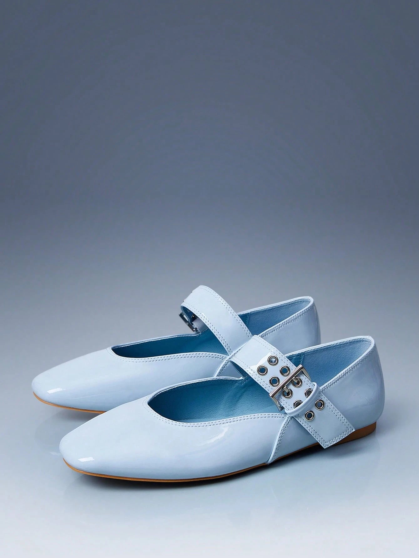 Elegant Women's Flat Shoes