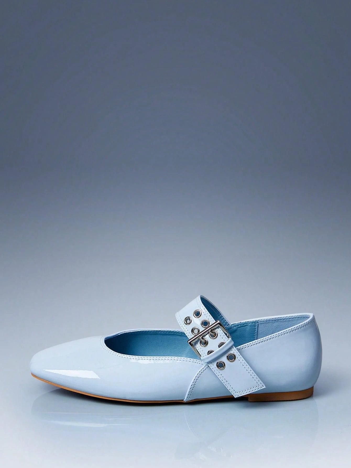 Elegant Women's Flat Shoes