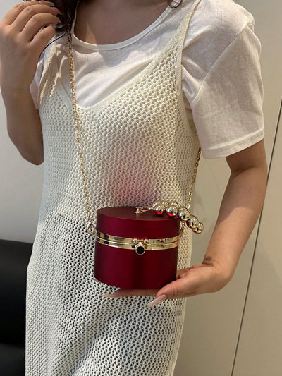 Niche Design Metal Chain Bag
