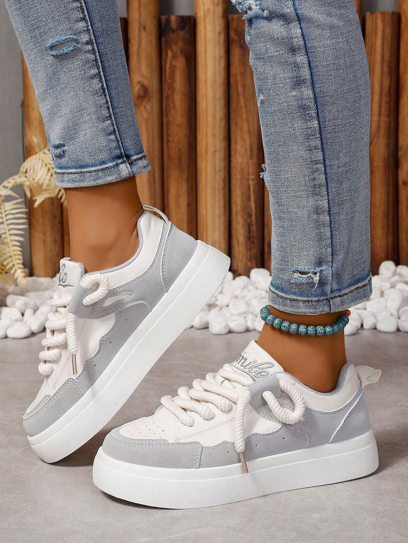 Fashionable Color-block White Sneakers