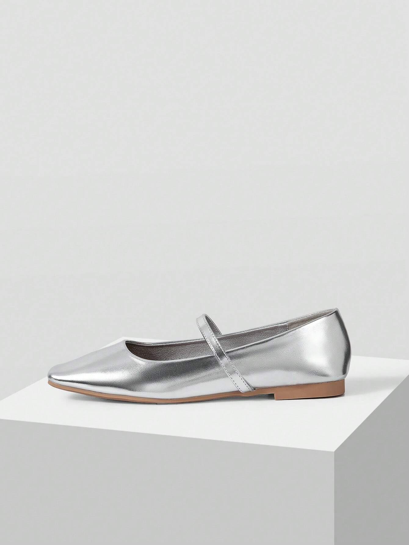 MOTF PREMIUM WOMEN COMFORTABLE MINIMALIST FLAT SHOES