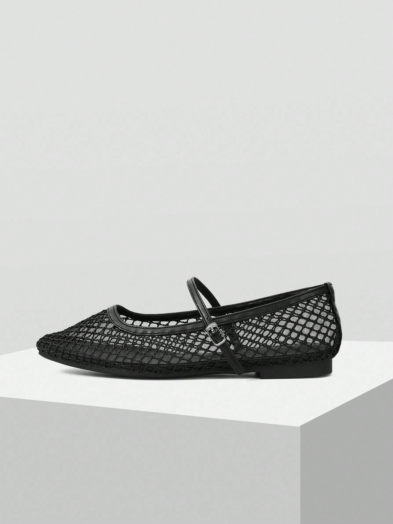 MOTF PREMIUM WOMEN COMFORTABLE MINIMALIST FLAT SHOES