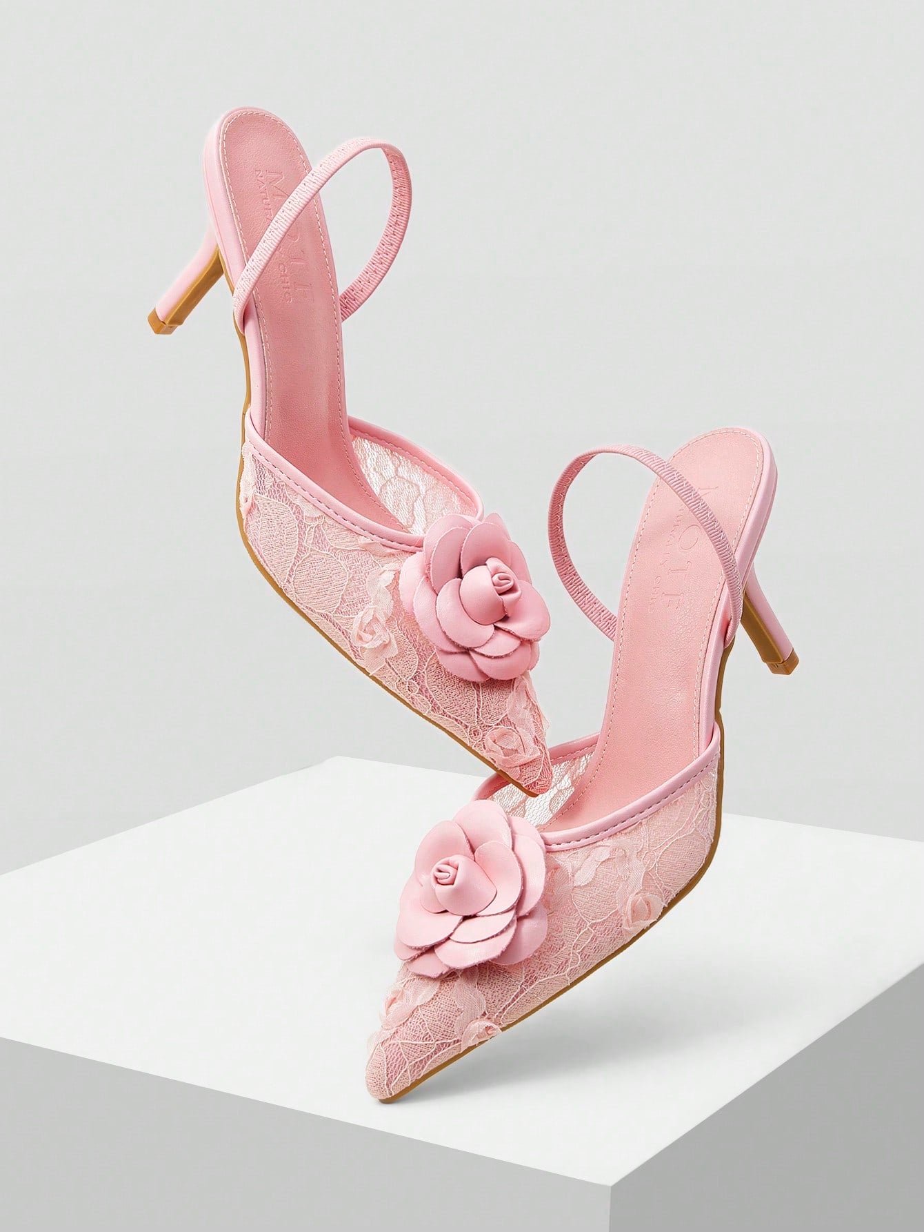 MOTF PREMIUM FLORAL DECOR POINTED TOE HIGH HEELS PUMPS