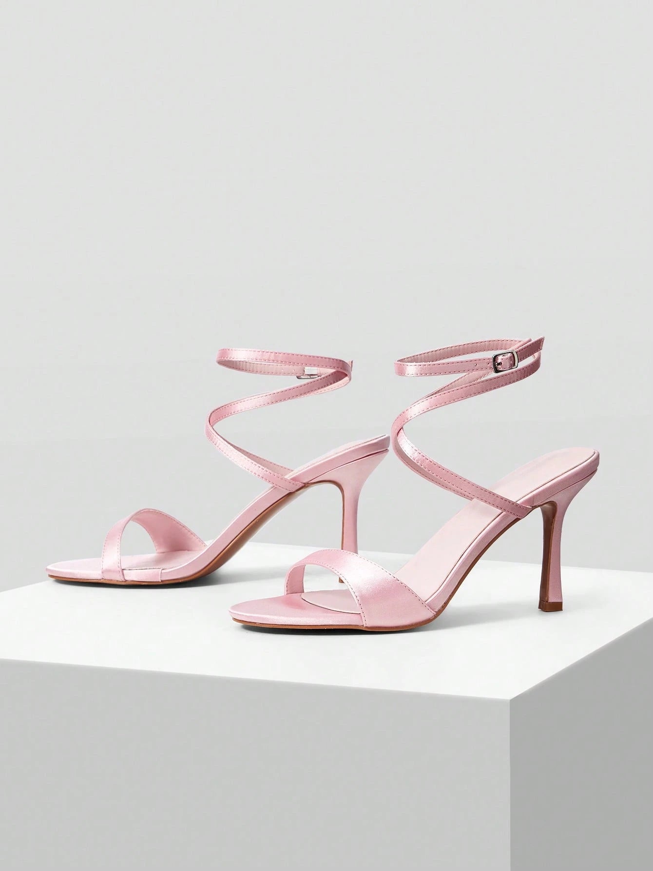 MOTF PREMIUM WOMEN'S MINIMALIST ROUND TOE STRAPPY HIGH HEEL SANDALS
