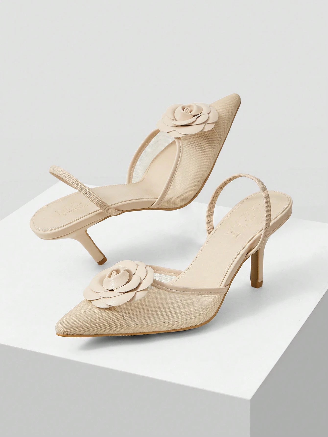 MOTF PREMIUM FLORAL DECOR POINTED TOE HIGH HEELS PUMPS
