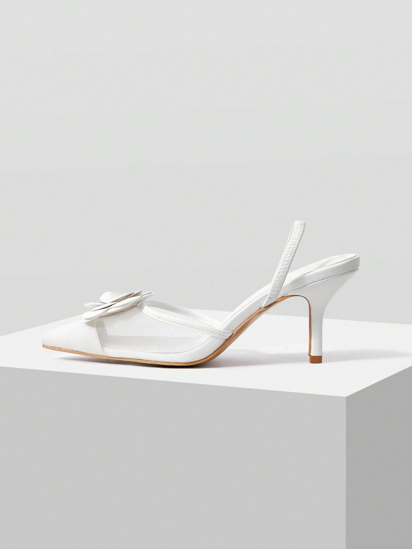 MOTF PREMIUM FLORAL DECOR POINTED TOE HIGH HEELS PUMPS