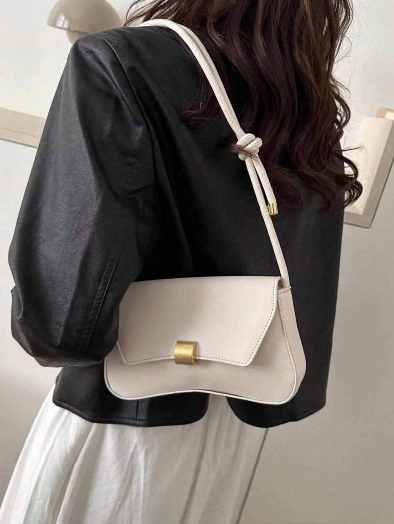 Minimalist Solid Color Shoulder Flap Bag