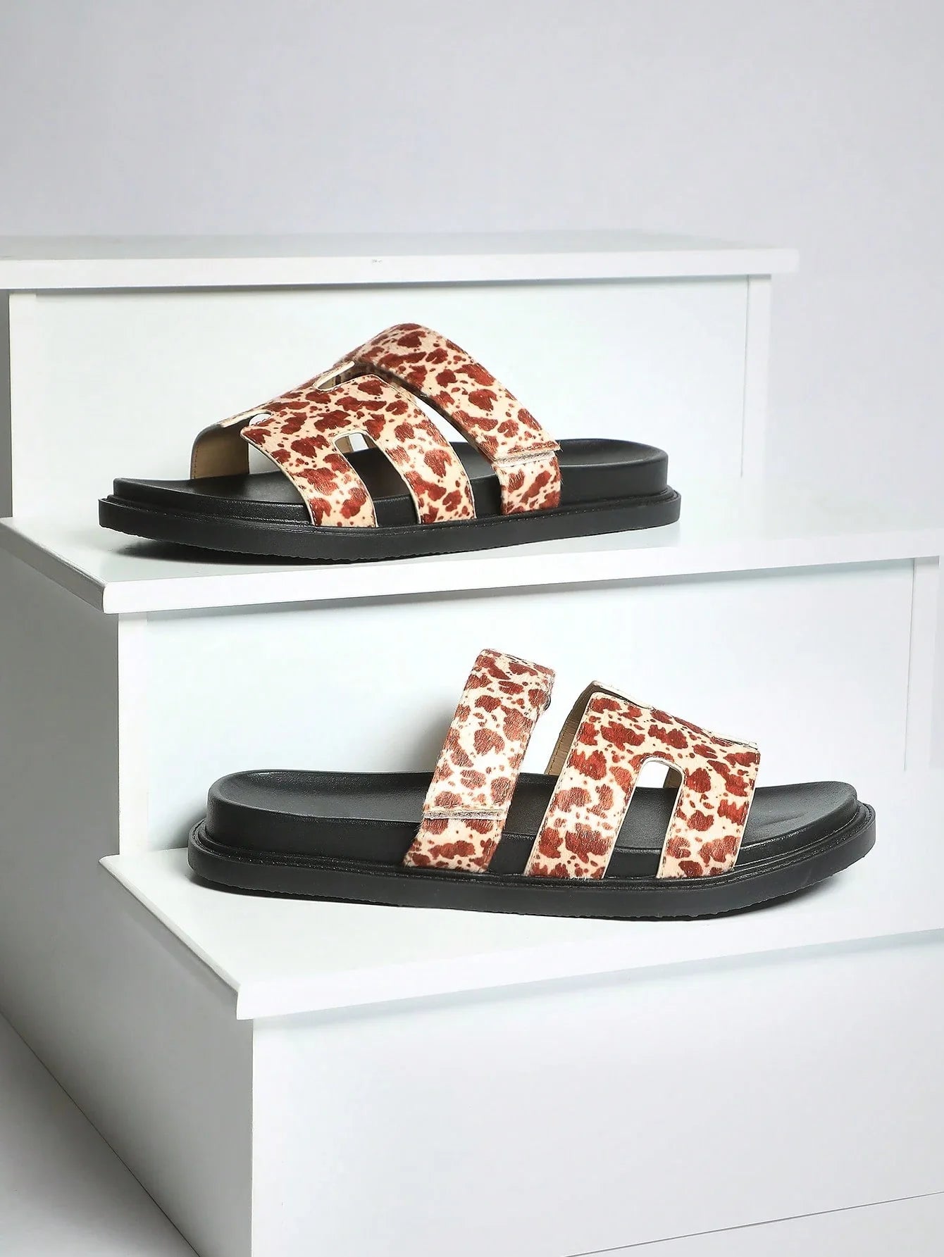Women Shoes Comfy Flat Thick Soled Everyday Basic Slip-On Faux Suede Slippers