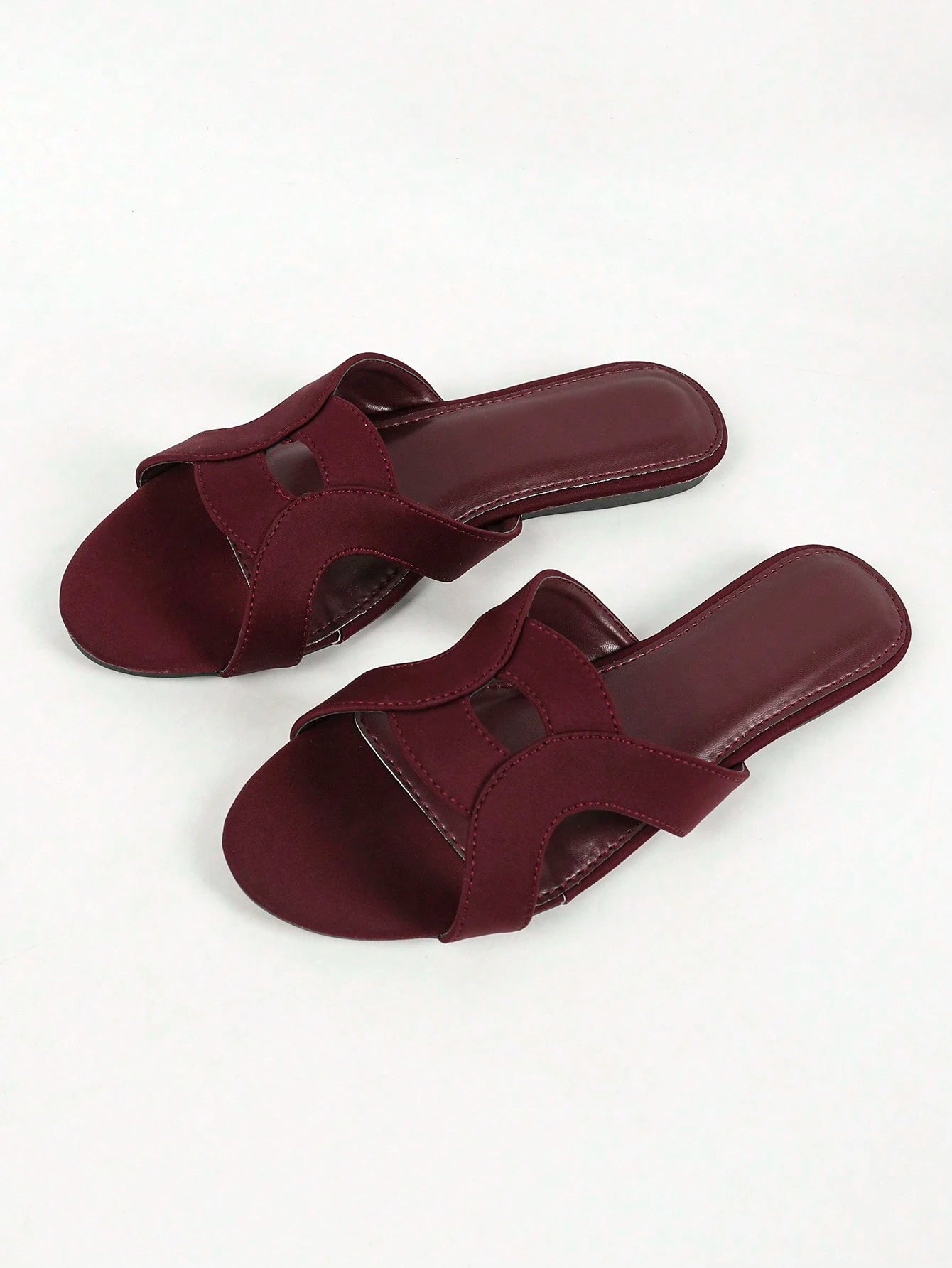 Women's Flat Hollow-Out Wine Slippers