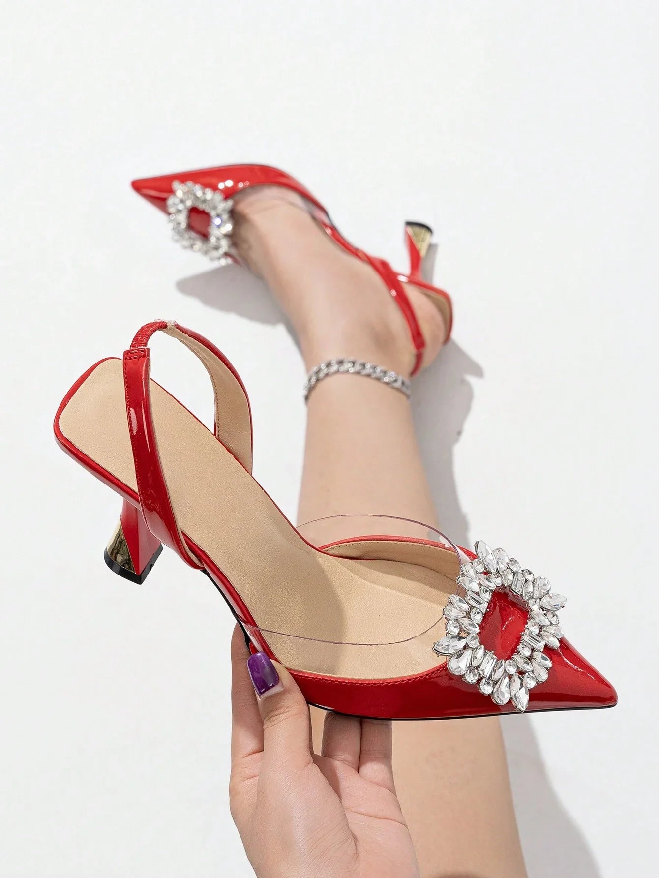 Women's Pointed Toe High Heels With Rhinestone Decoration